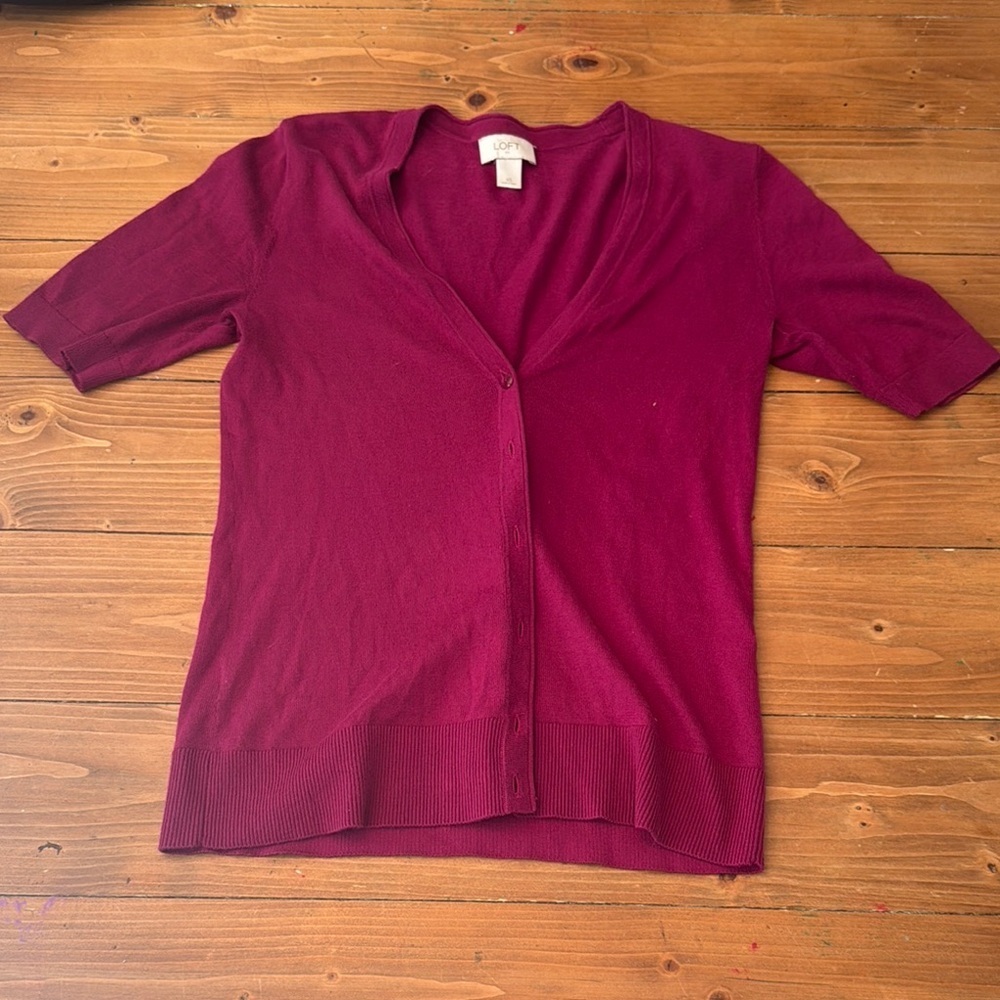 LOFT Deep purple Short Sleeve Cardigan‎ women’s xs